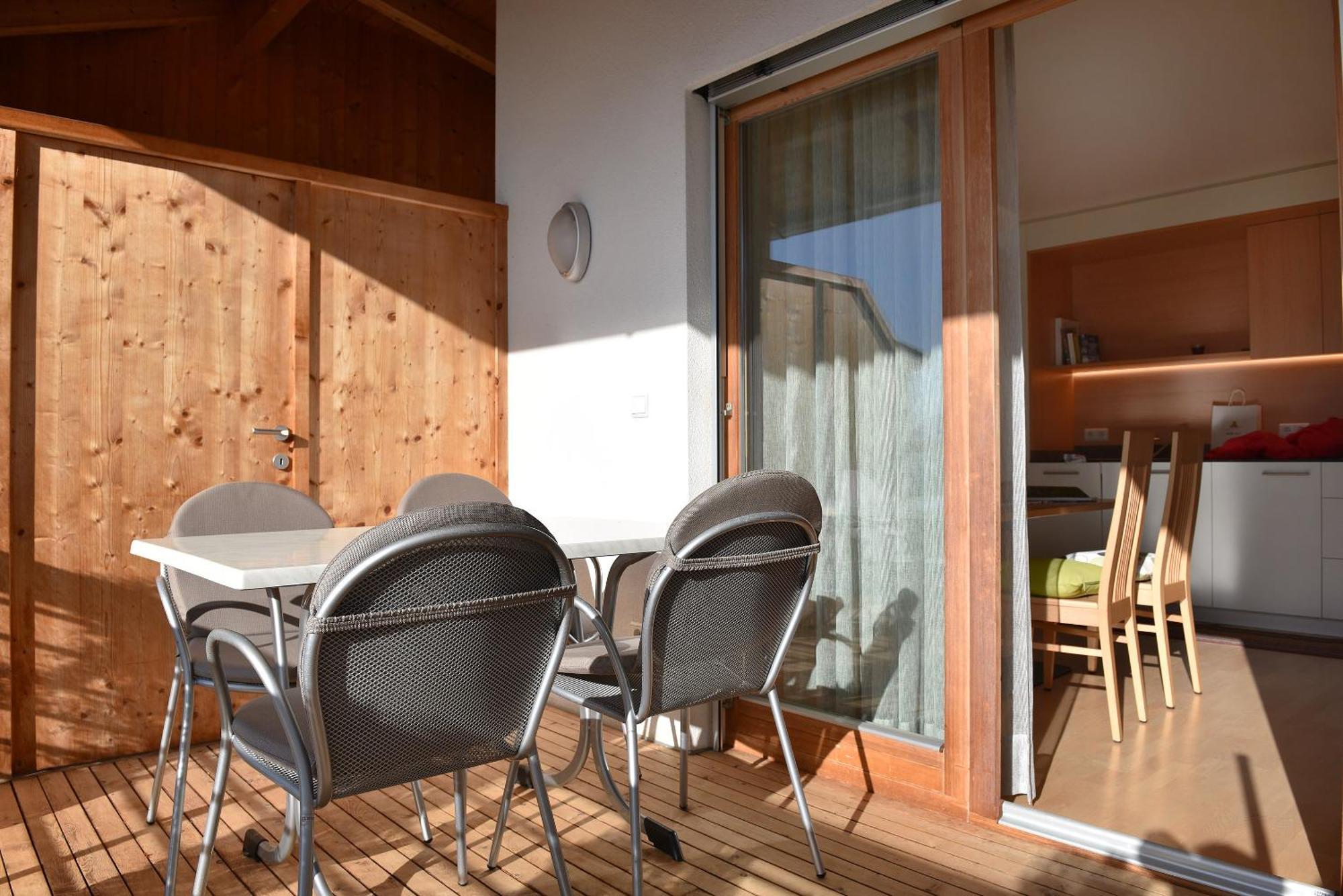 Haus Rosengarten Tirolo Luaran gambar