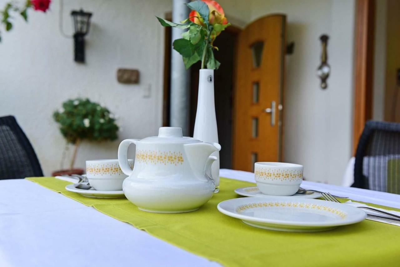 Haus Rosengarten Tirolo Luaran gambar