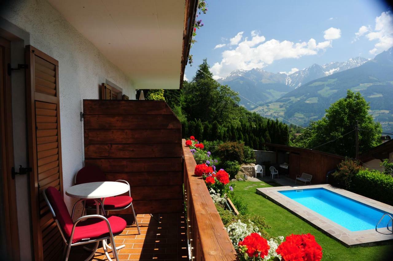 Haus Rosengarten Tirolo Luaran gambar